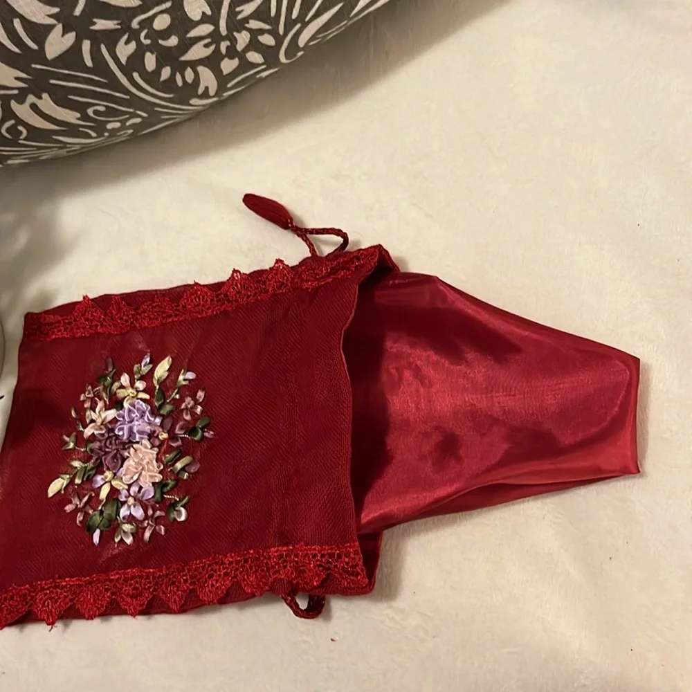 Sheer Red Satin Lined Ribbon Flowers Lace Wristlet Pouch